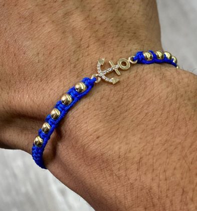 Pulsera En Hilo Azul Con Herraje De Ancla Y Swarovski Blanco Oro Amarillo 18k